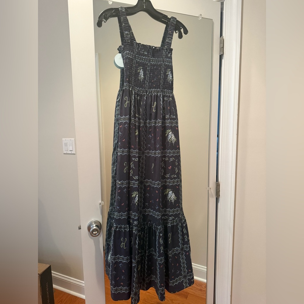 Hill House Anjuli NWT